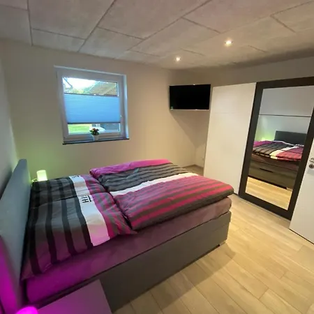 Neu! Modernes Schwanbeck Mit Whirlpool-option *