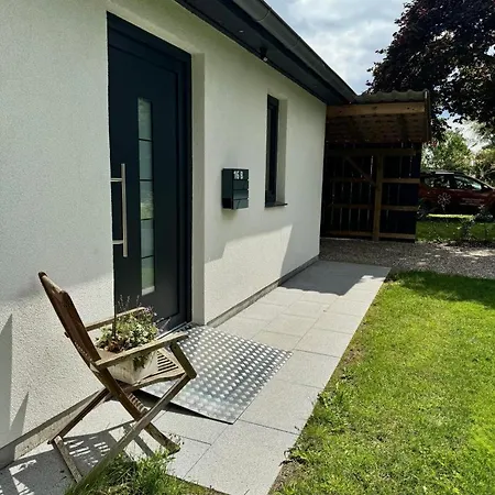 Holiday home Neu! Modernes Schwanbeck Mit Whirlpool-option Dassow