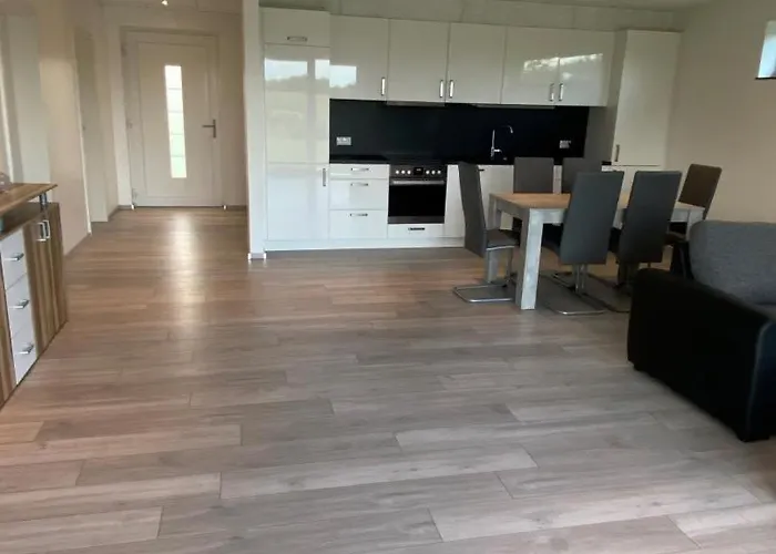 Neu! Modernes Schwanbeck Mit Whirlpool-option *