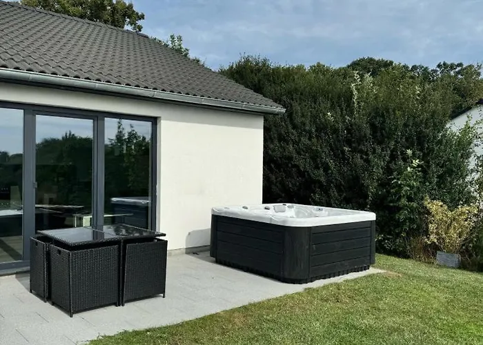 Neu! Modernes Schwanbeck Mit Whirlpool-option